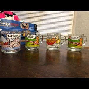 Vintage 1978 McDonalds Garfield coffee mugs